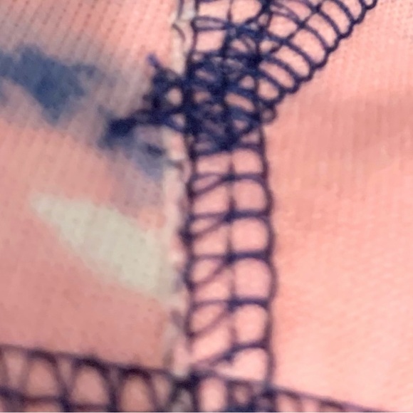 (3 for $20)Ardene Blue and Pink Tie Dye Hoodie Cozy size medium - Picture 3 of 6